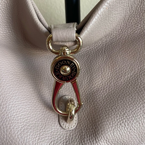 Dooney & Bourke Logo Lock shoulder bag - Picture 9 of 9